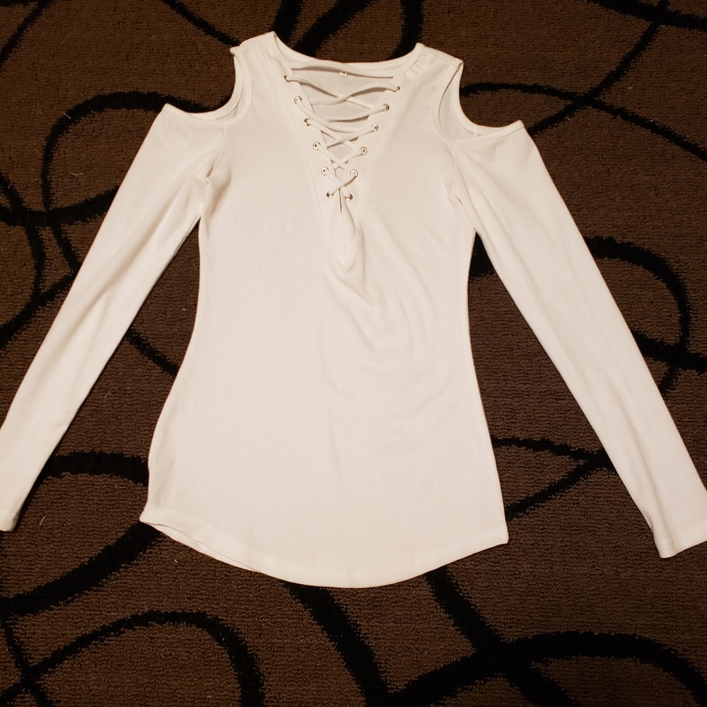 Cold shoulder top